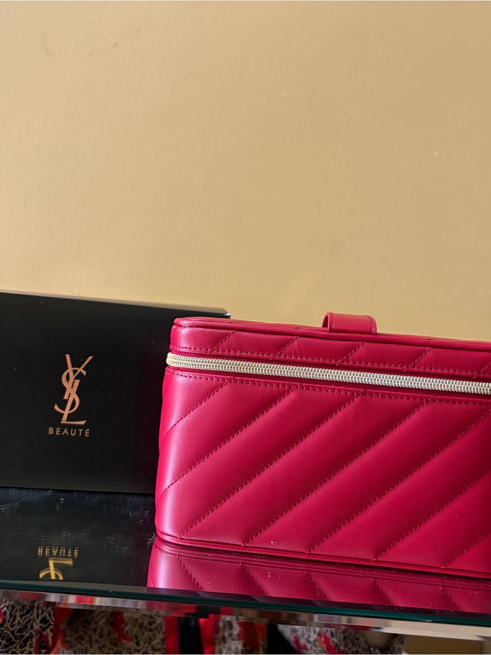Yves Saint Laurent Quilted Red Leather Cosmetic Case with Gold Hardware - Picture 3 of 9